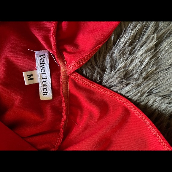 Stunning Red Dress - Picture 8 of 13